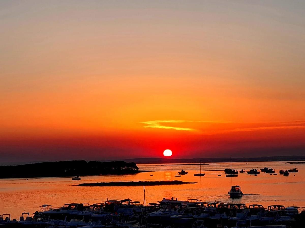 Marebed Apartments & Rooms Porto Cesareo Ngoại thất bức ảnh