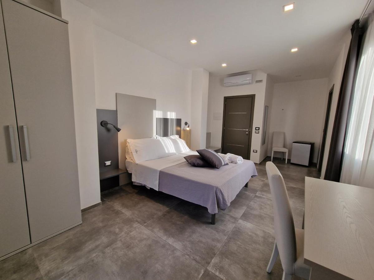 Marebed Apartments & Rooms Porto Cesareo Ngoại thất bức ảnh