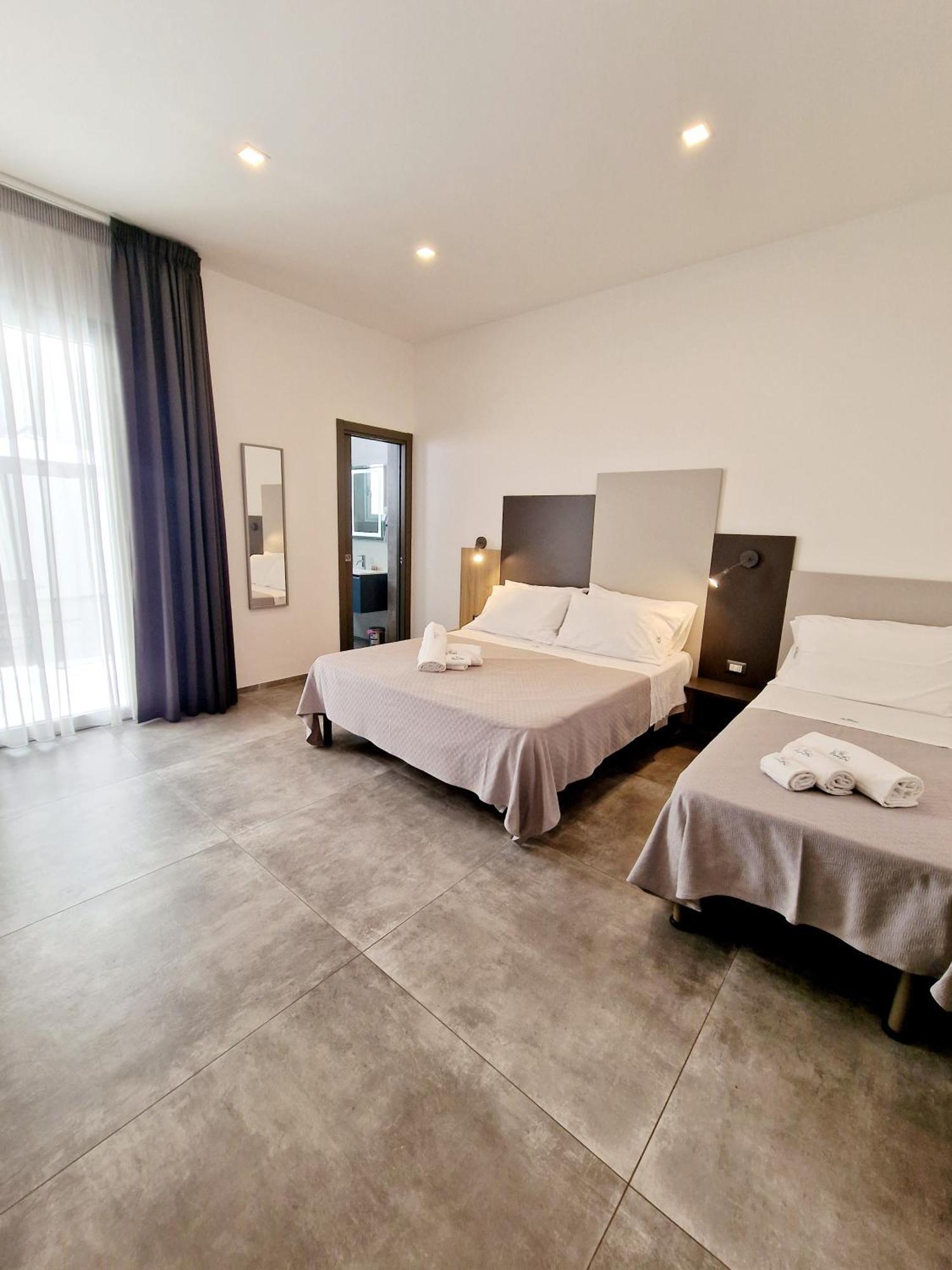 Marebed Apartments & Rooms Porto Cesareo Ngoại thất bức ảnh